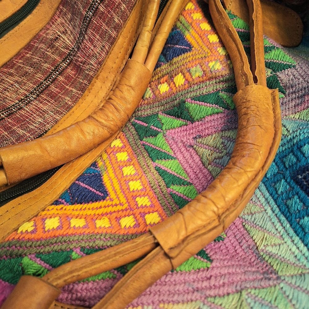 Huipil and Leather Day Bag Boho Weekender Guatemala Large Colorful Unused - Picture 8 of 16